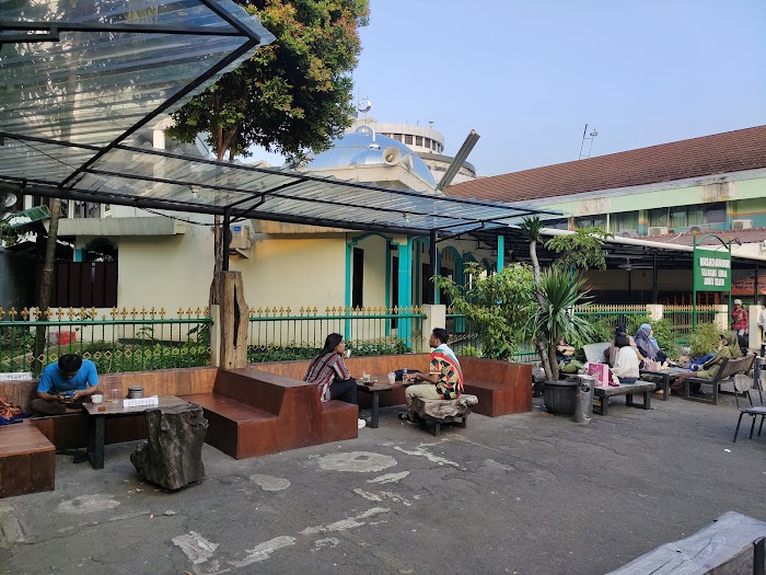 1706804440 189 photo - Rekomendasi tempat ngopi di Jakarta Selatan : Join Kopi