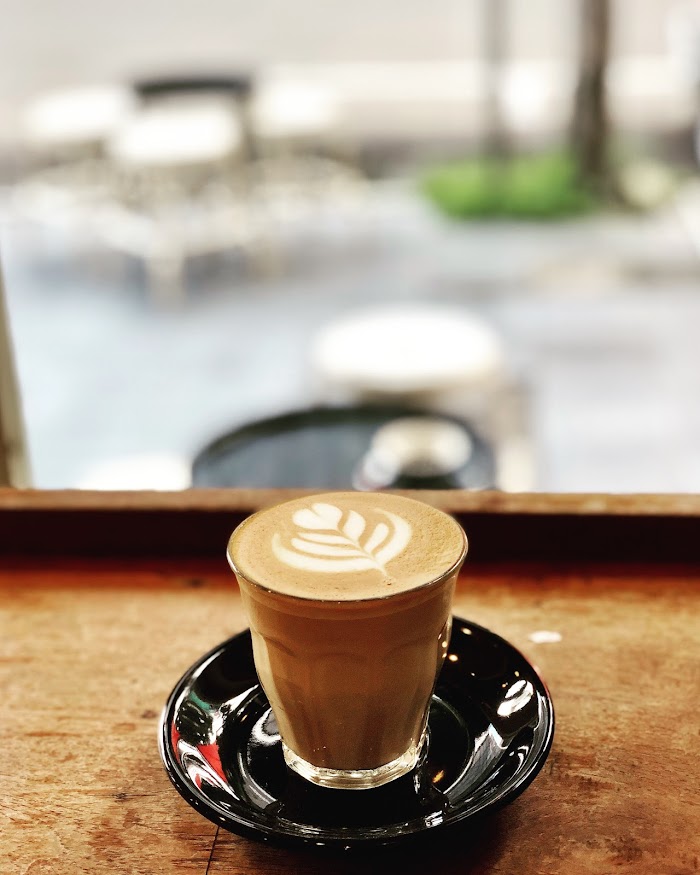 1707195611 915 photo - kopi di kedai Jakarta selatan : Filosofi Kopi Melawai