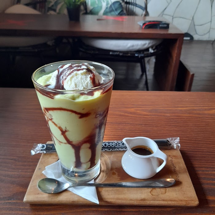 1708617628 319 photo - Kedai kopi di wilayah Jakarta Selatan : commonroom coffee