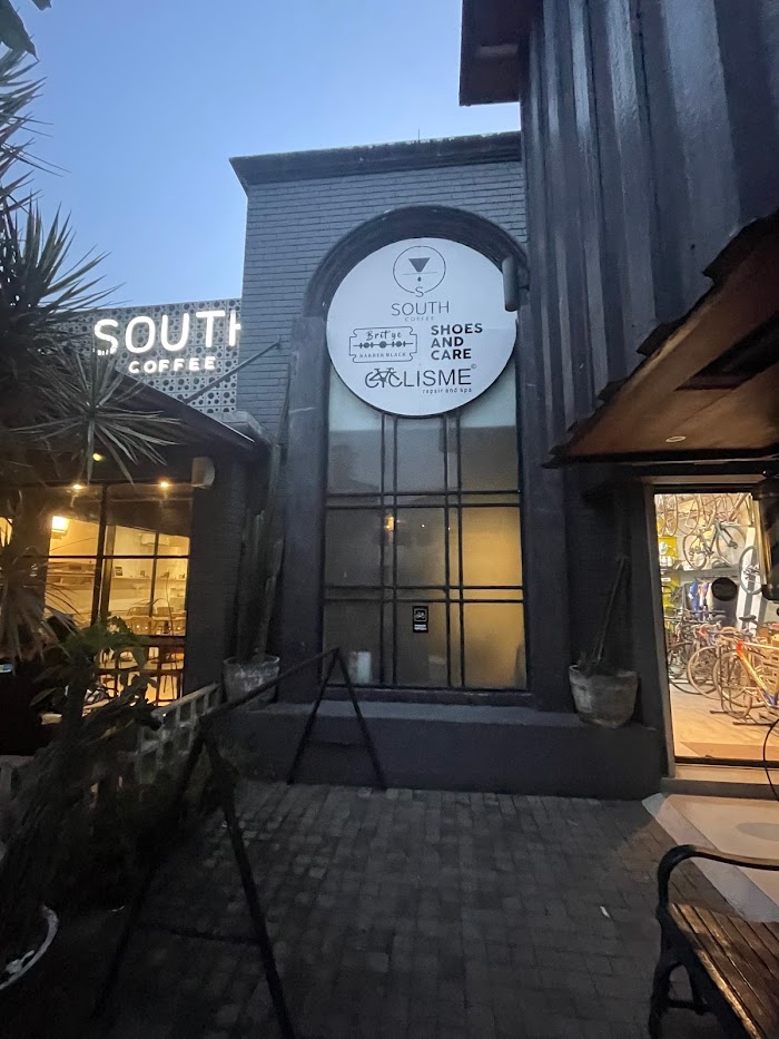 1708731020 570 photo - Warung kopi di Jakarta selatan : South Coffee