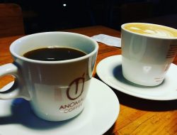 cafe di selatan Jakarta : Anomali Coffee Kemang