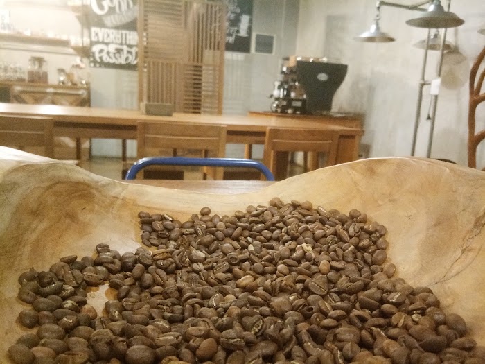 1709614822 296 photo - Kedai kopi di Jakarta Selatan : KOPITOK Coffee Kemang